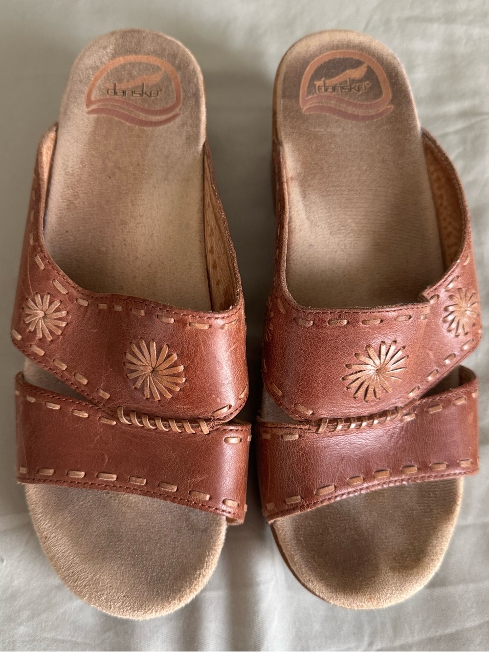 Dansko Brown Leather Floral Wedge Slide Sandals EU 38 Comfort Shoes